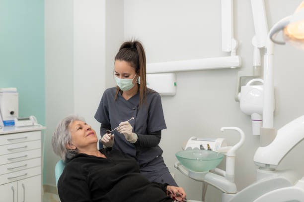 Best Emergency Tooth Extraction in Shenandoah Farms, VA